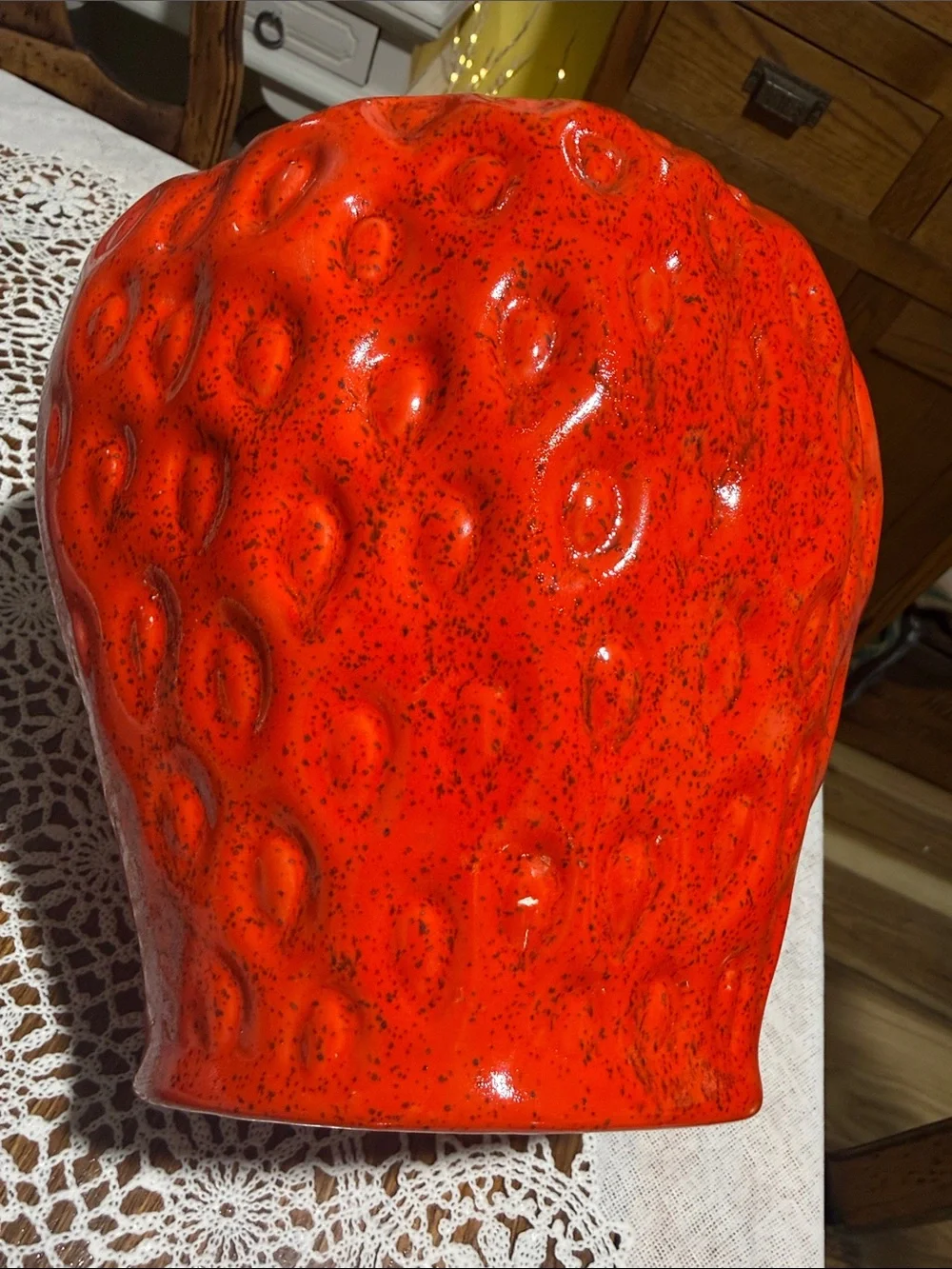 Vintage large strawberry ceramic cookie jar signed 1979